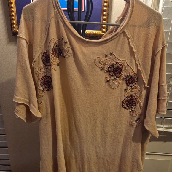 We the free shirt - Picture 1 of 2